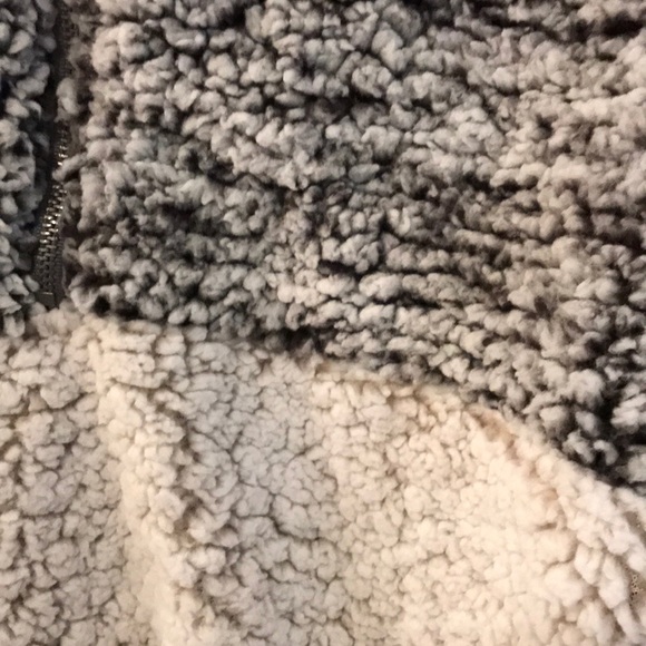 🔥Thread & Supply Wubby Fleece Pullover🔥 - Picture 4 of 6